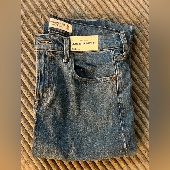Abercrombie Mid Rise 90s Straight Jean 28L - Picture 2 of 11